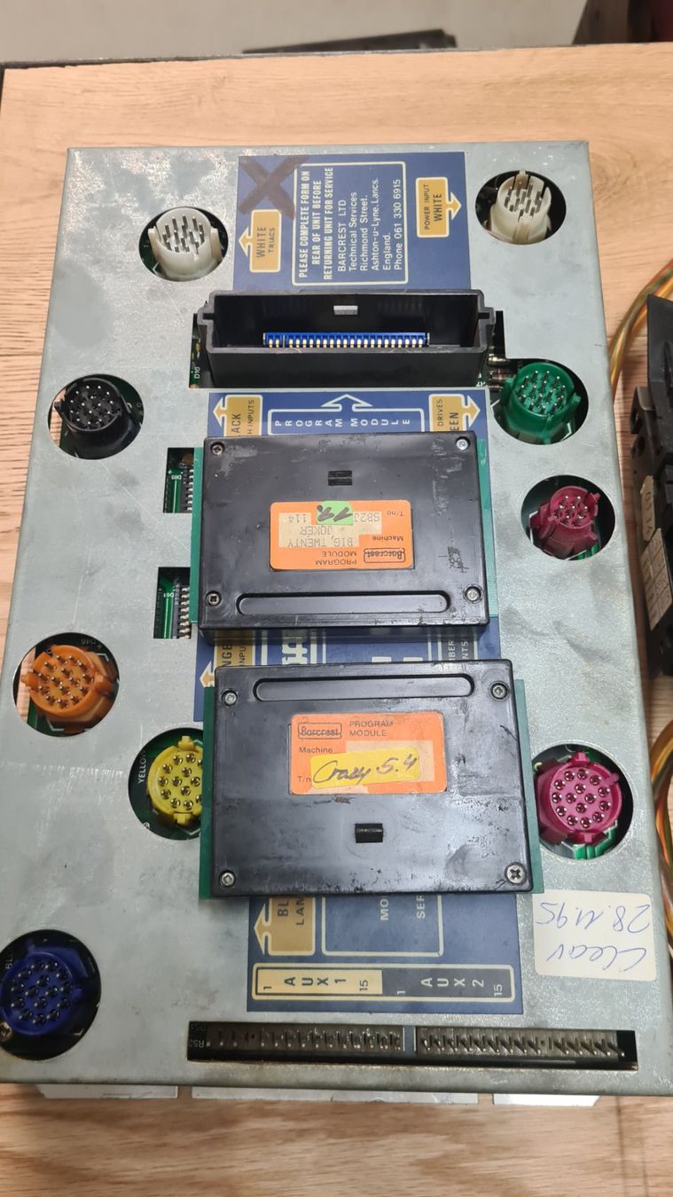 Spielautomaten: Ersatzteile Geldspielautomat – Gebraucht aus Andermatt von Bozel 1