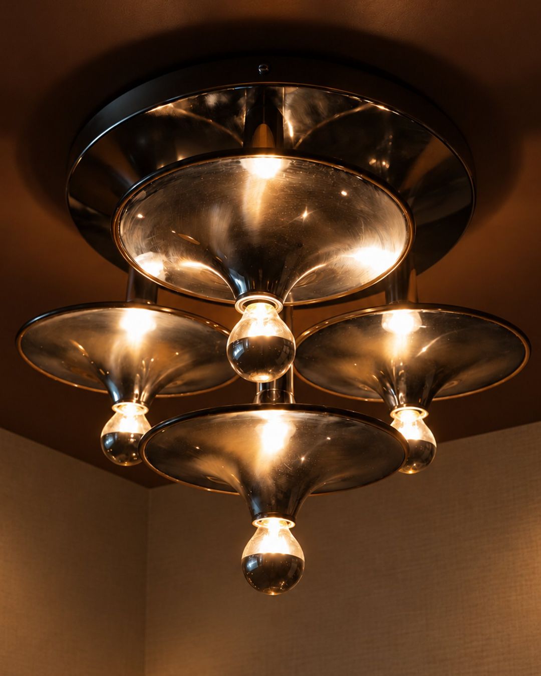 Lampade: LAMPE OVNI MULTI-NIVEAUX – Usato da Moutier venduto da Vintage-signature 2