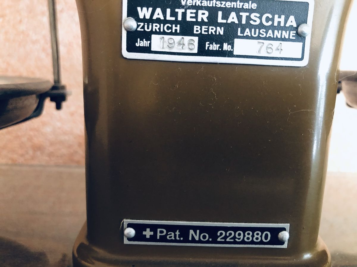 Busch Bilance e pesi: Bilancia antica – Usato da Locarno venduto da tap_rqc8 2