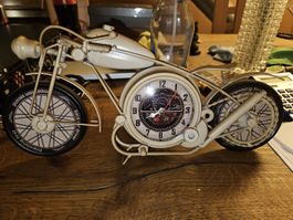 Coole Motorrad Uhr, Vintage Style Rarität! (F)