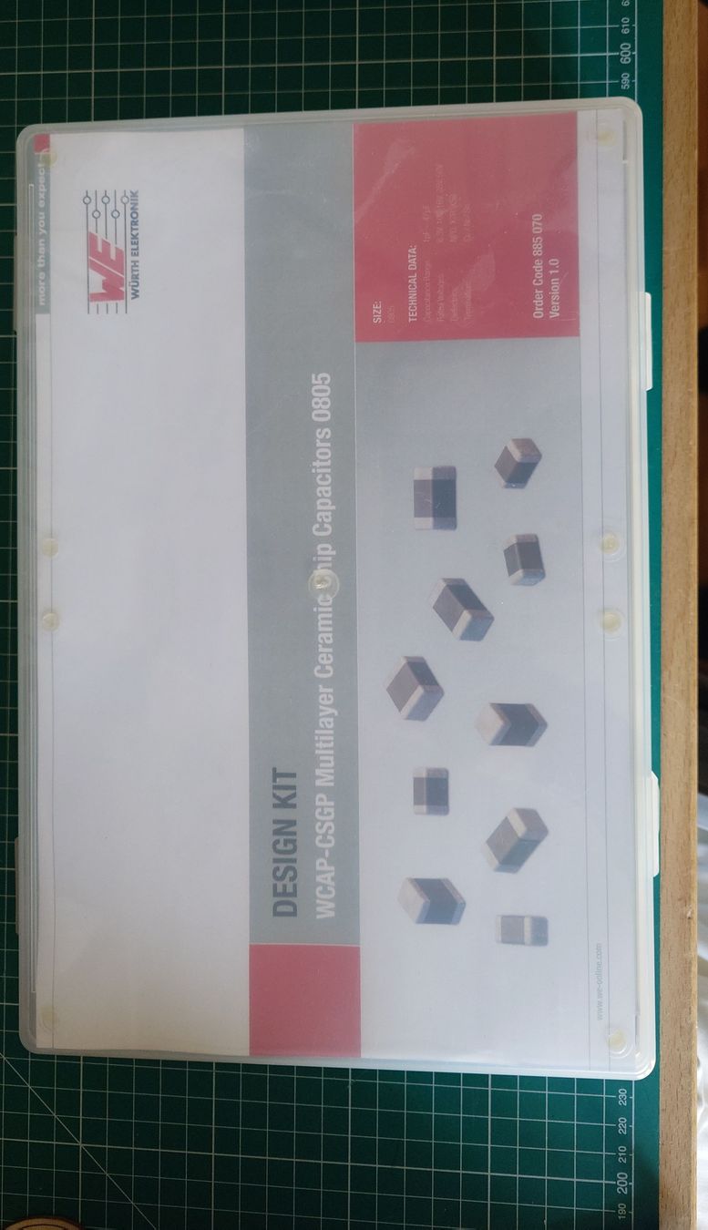 Würth Componenti elettronici: Würth Elektronik WCAP Design Kit, Multilayer Chip Capasitors – Nuovo (secondo la descrizione) da Winterthur venduto da Citrone91