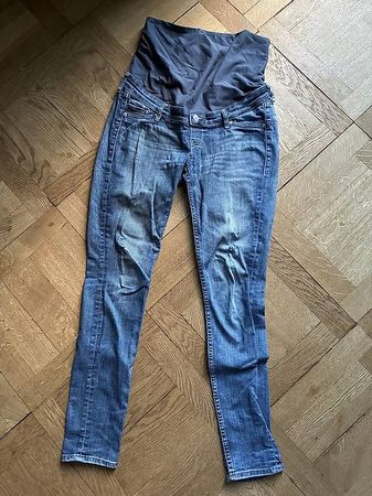 Mama-Jeans / Schwangerschaftsjeans