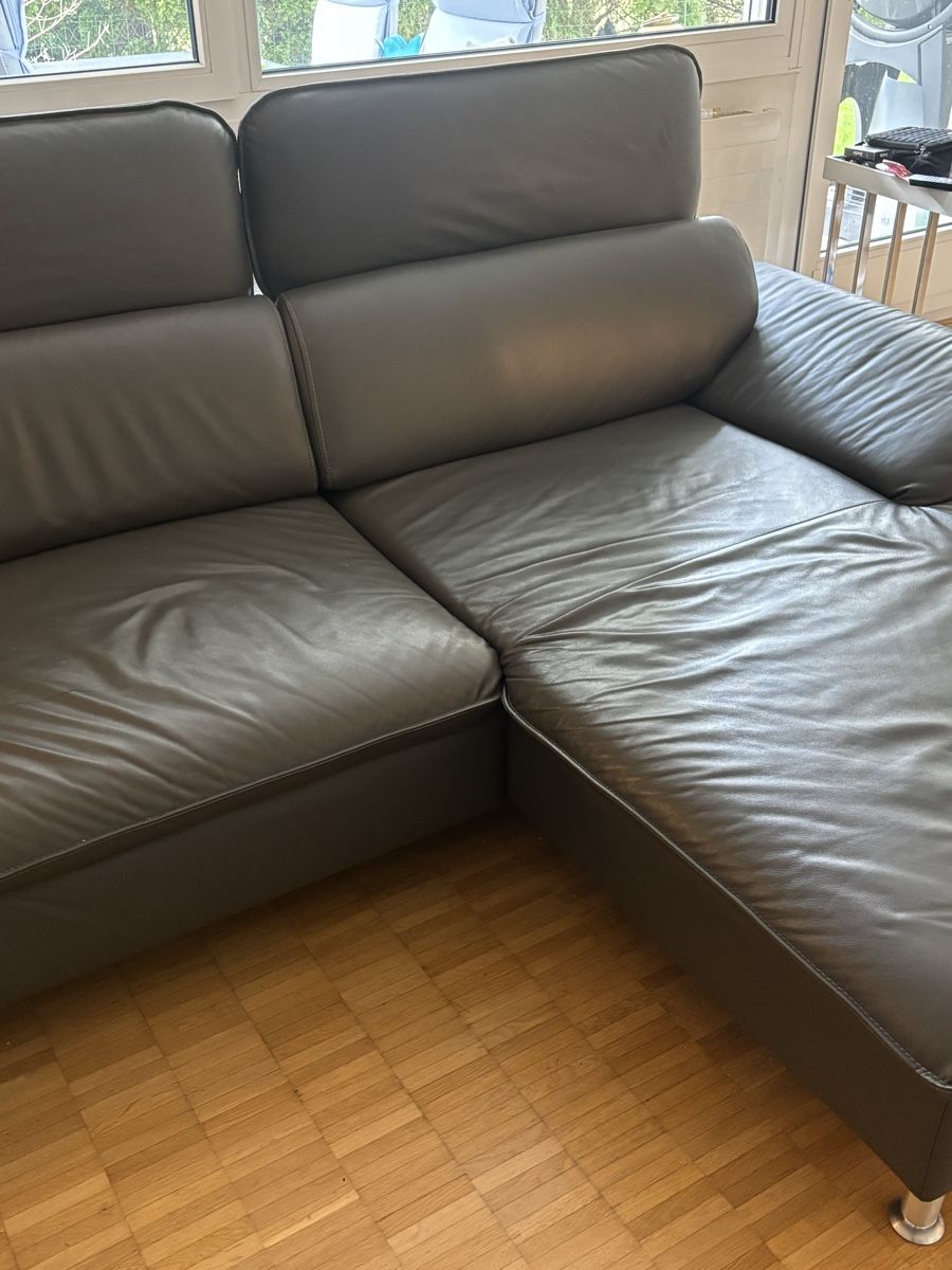 Divani: Sofa Anthrazit Echtleder – Usato da Volketswil venduto da 1970rog 2