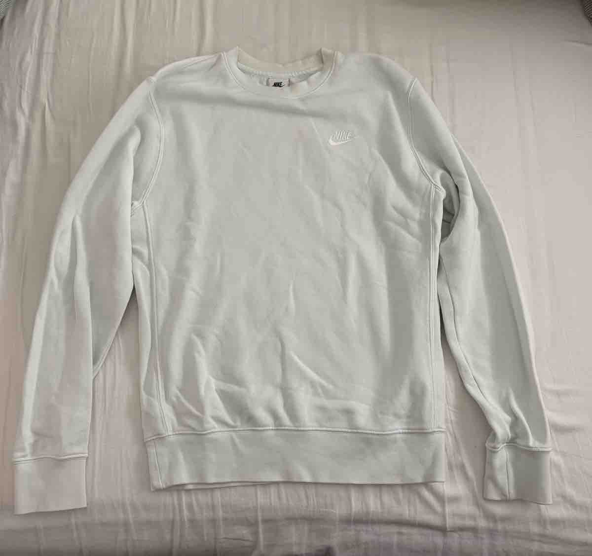 Nike Pullover & Sweatshirts: Nike Pullover Herren Grösse XS mint – Gebraucht aus St. Gallen von Lxra145