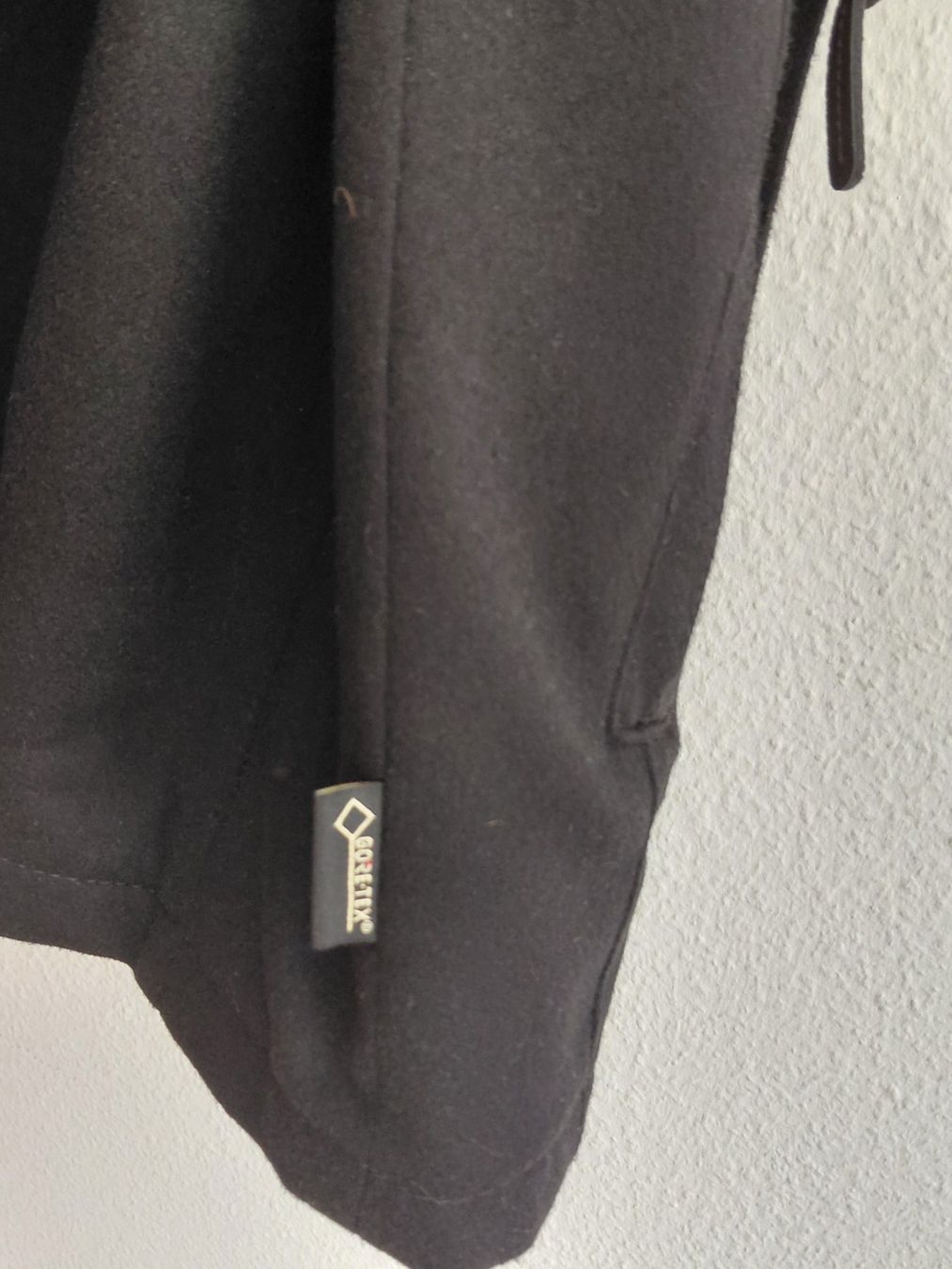 Bugatti Jacken: BUGATTI JACKE GR.M WOLLE GORETEX – Gebraucht aus Bern von wau68 4