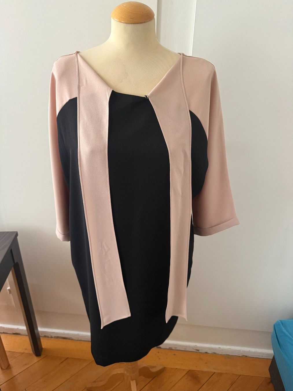 Vestiti: Robe droite bicolore – Nuovo (secondo la descrizione) da Le Locle venduto da tchanatakoua 3