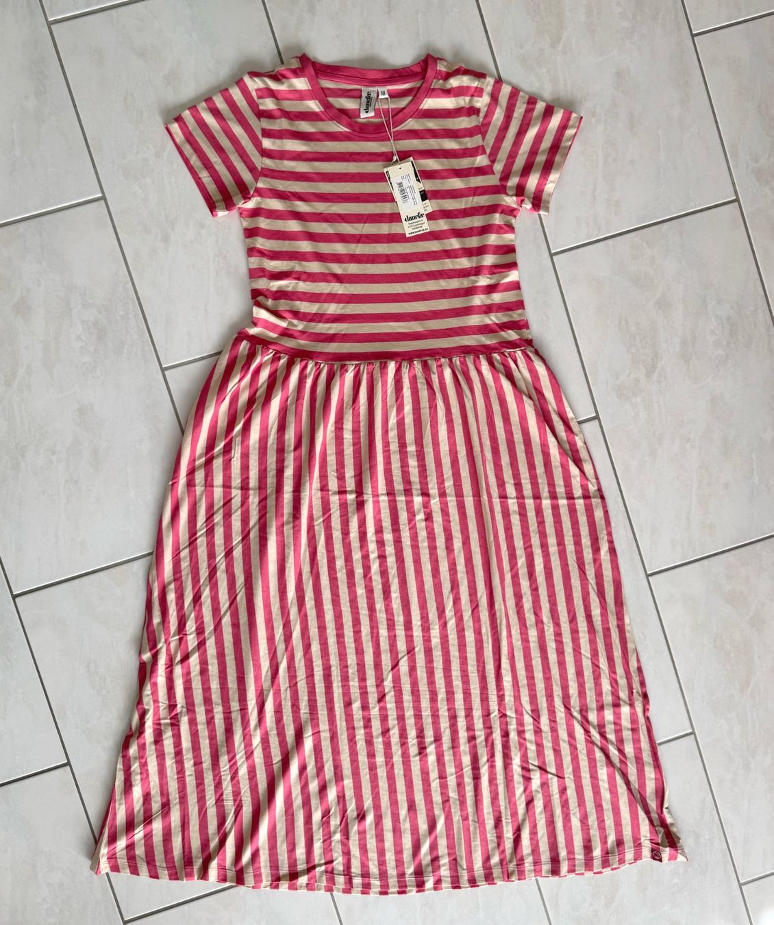 Danefae Kleider: Danefae Danebasic Kroeyer Kleid, M, Soft Cherry/Hellbeige – Neu und originalverpackt aus Engelberg von good.dog 2