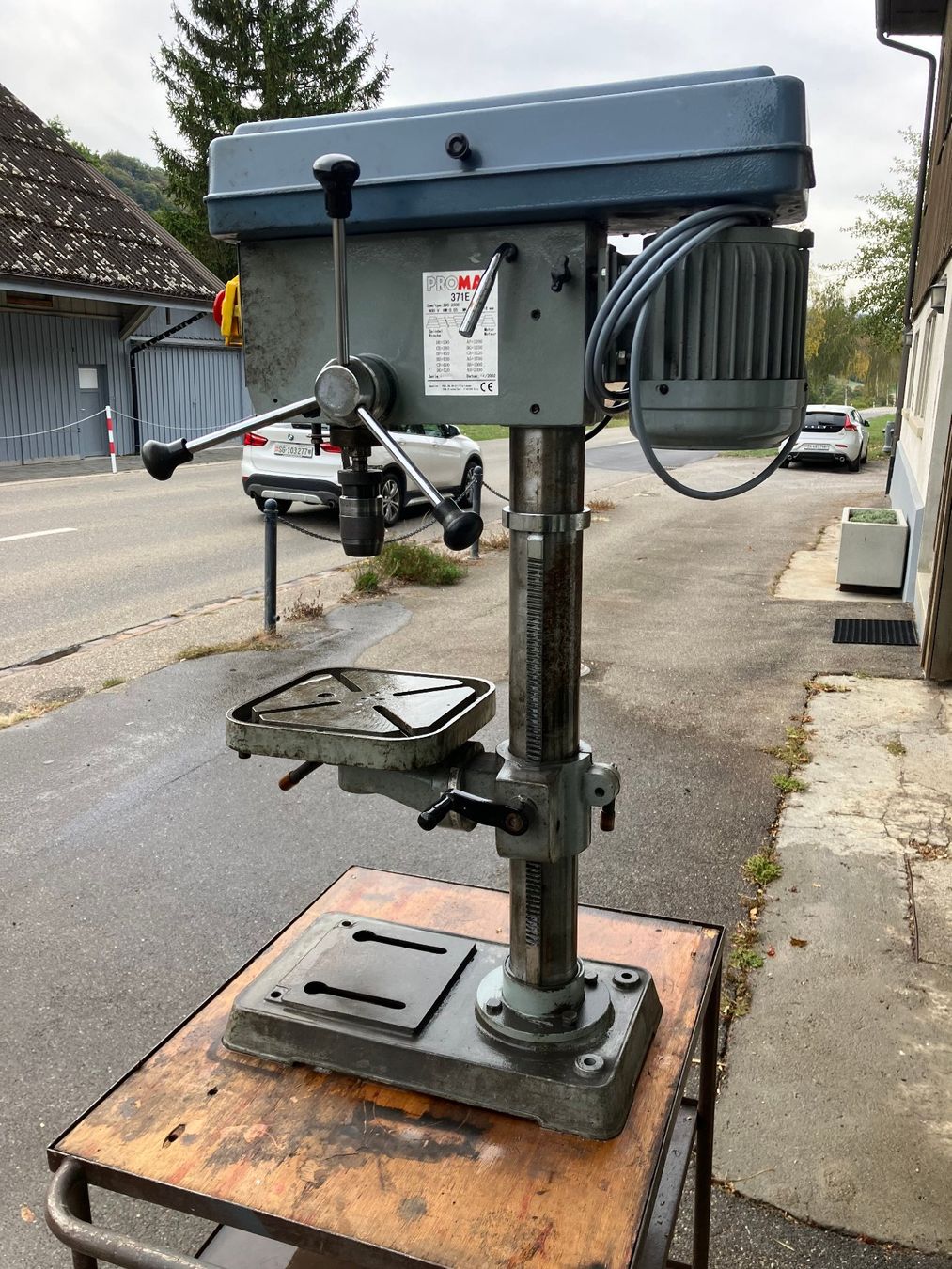 Promac Perceuses: Ständerbohrmaschine – D'occasion à Turbenthal par Navale 1