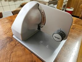 Top Allesschneider von Turmix, wenig gebraucht