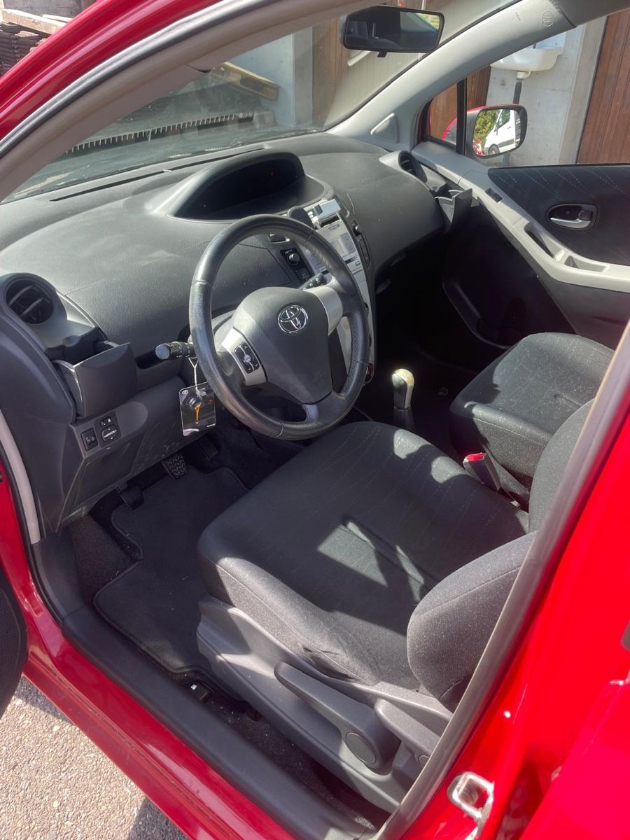 Toyota Automobili: Toyota Yaris 1.3 – Usato da Beinwil am see venduto da ana_5dnf 4
