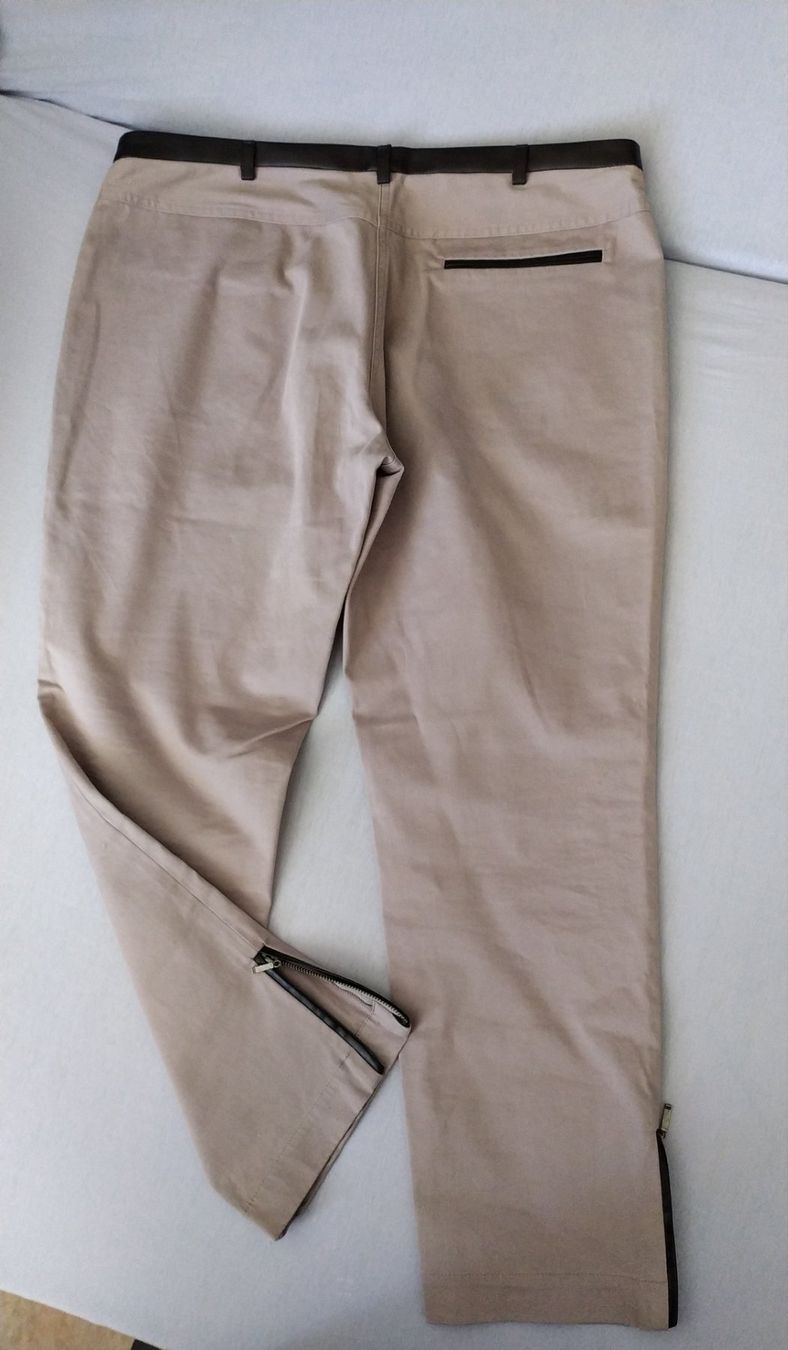 La Redoute Pantaloni: Hose von La Redoute Gr. 40/42 – Usato da Chezard St-Martin venduto da Loucail 1