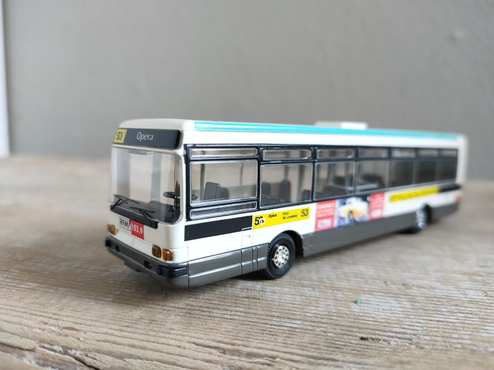 Busch Modellini d'auto: Busch Bus Paris – Usato da Burgdorf venduto da bri5 3