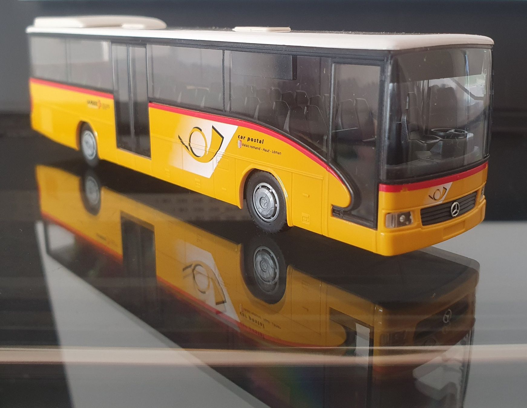 Rietze Modellautos: Rietze PTT La Poste Car Postal Bus MB Integro 1:87 – Neu (gemäss Beschreibung) aus Therwil von Wat_975y