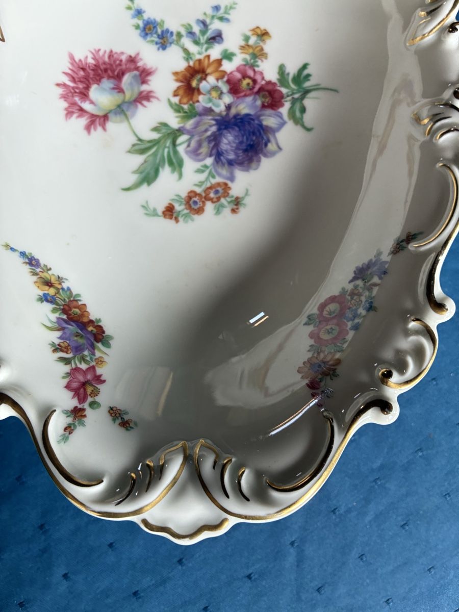 Seltmann Schalen: Seltmann - Fussschale oval mit Blumendekor  – Gebraucht aus Dornach von Rosengarten 4