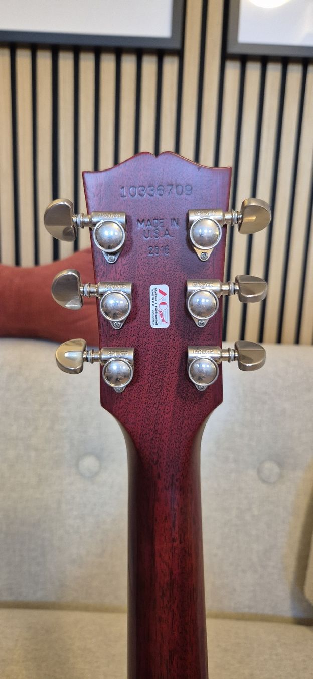 Gibson Instruments de musique: 2016 Gibson Memphis ES-335 Satin – D'occasion à Frauenfeld par Denny_Cook 2