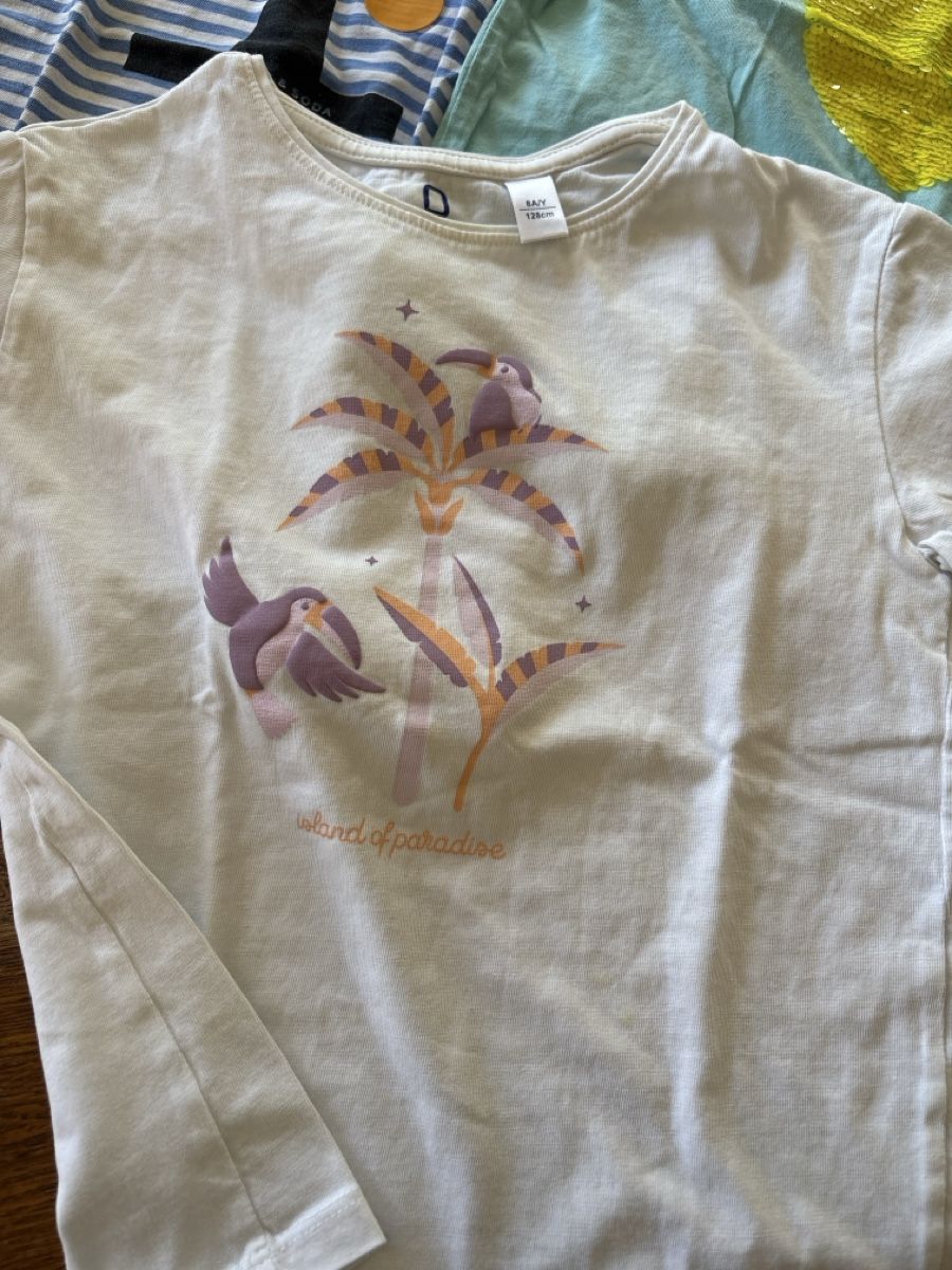 Blouses, T-shirts & Tops: T-Shirts gr 128  – D'occasion à Evilard par Anna0135 2