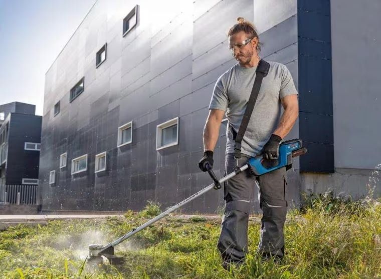 Bosch Tutti gli attrezzi: Bosch Akku Freischneider GFR 18V-23 – Nuovo e nell'imballaggio originale da Koppigen venduto da Bracher_Mail-House 2