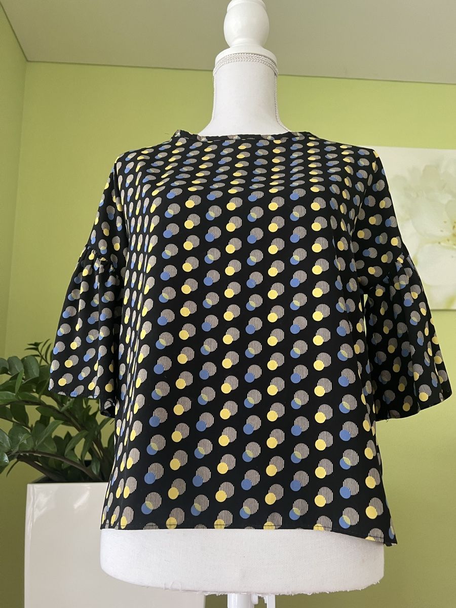 Camicette: Schöne Bluse mit Details Gr. 40 – Usato da Ebikon venduto da happynat 2