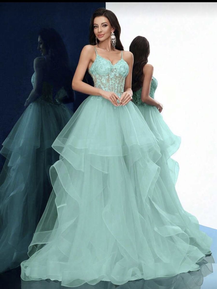 Vestiti: Traumhafte Abendkleid neu Grösse S – Nuovo e nell'imballaggio originale da Amriswil venduto da JaJa-Express 2