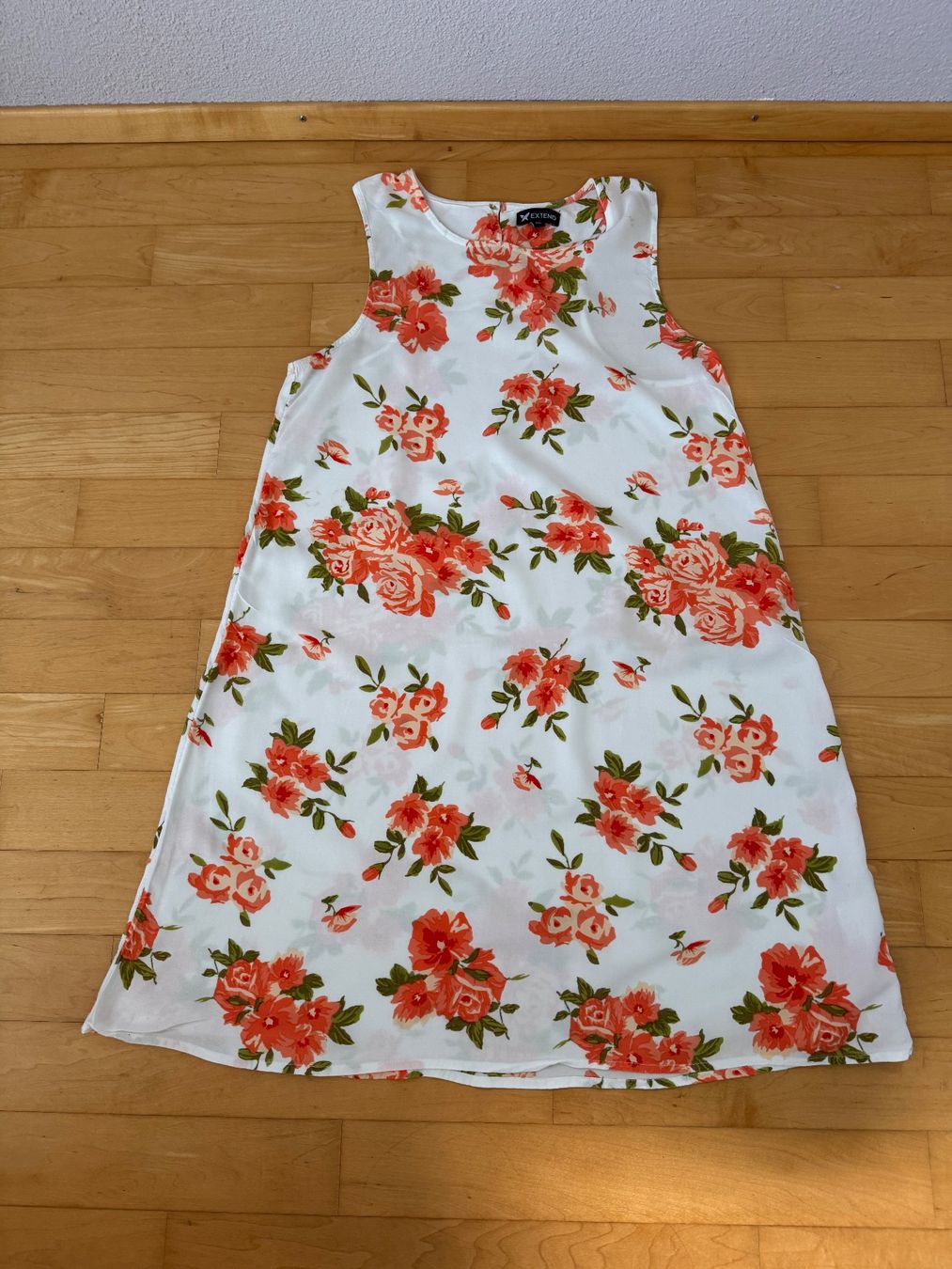 Kleider: Hübsches Sommerkleid von Extend, Gr. 36 – Gebraucht aus Uster von Niamgro