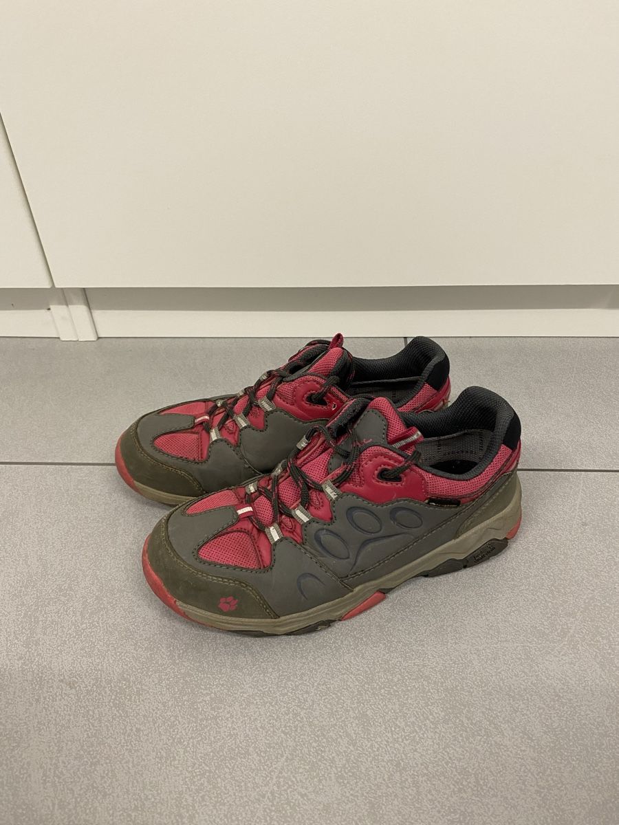 Jack Wolfskin Chaussures filles: Halbschuhe Mädchen – D'occasion à Pfäffikon ZH par aveo14 1