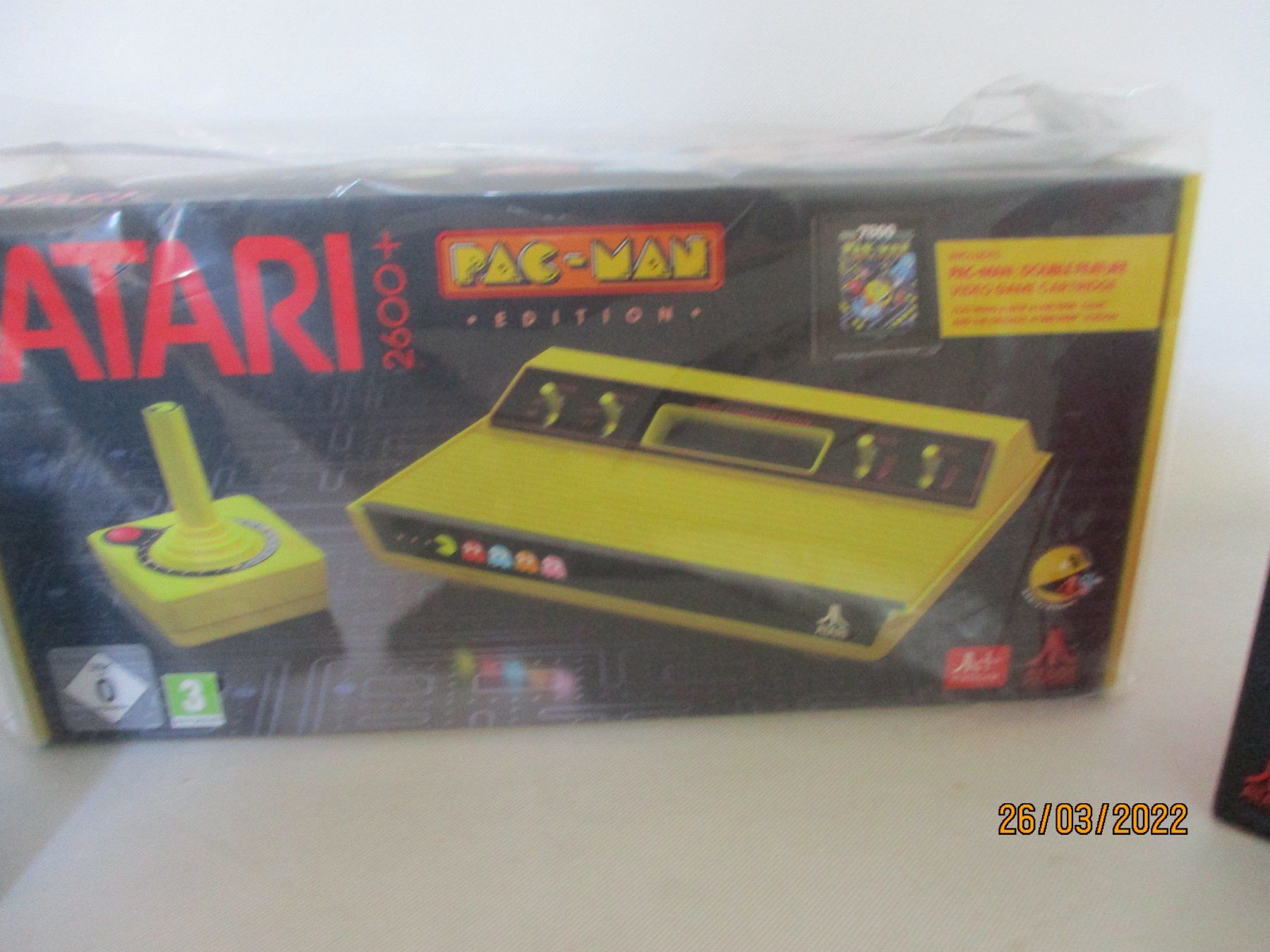 Atari Console: Atari 2600+ Pac-Man Edition & 2 Controller – Nuovo e nell'imballaggio originale da Liestal venduto da Disc-Point 1