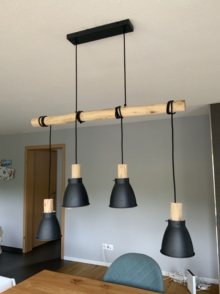 Kronleuchter & Deckenlampen: Pendelleuchte mit 4 Leuchten Holz/ Metall – Gebraucht aus Duggingen von firedog144
