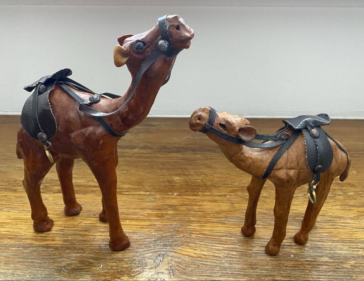 Figurines: Statuettes de  chameaux – Neuf (Voir description) à Genève par mou_s2mk