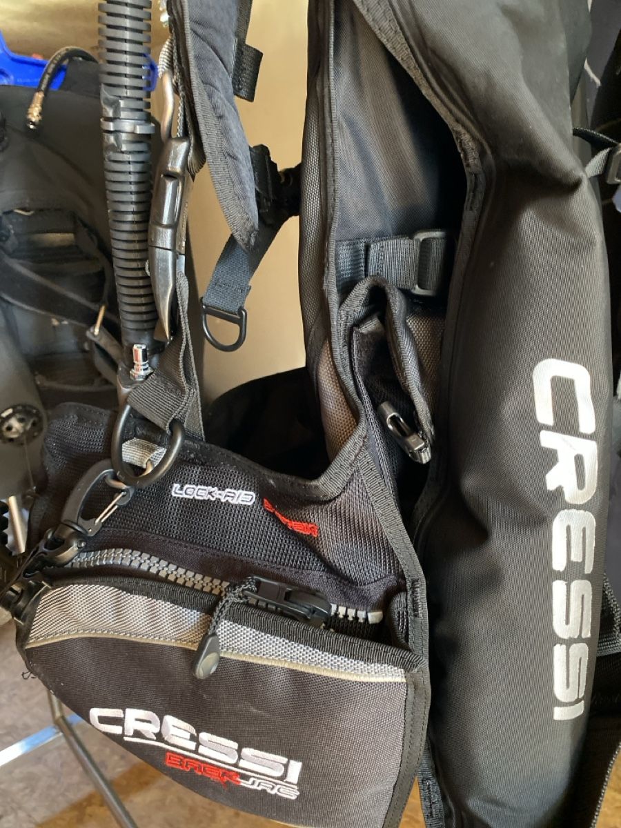 Cressi Combinaisons de plongée: Tauchjacket Back Jac Cressi Gr. S – Neuf (Voir description) à Pfäffikon ZH par Deko-Stopp 5