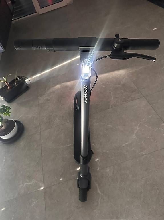 Scooter: E-scooter ancora in garanzia – Usato da Agno venduto da man_xcd8 3