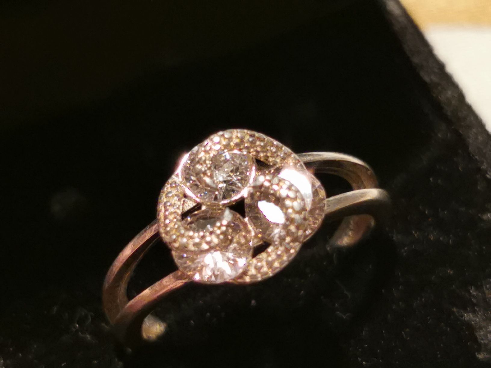Anelli: Damen Silber 925 Ring mit Zirkone. – Nuovo e nell'imballaggio originale da Schlieren venduto da vlalif 3