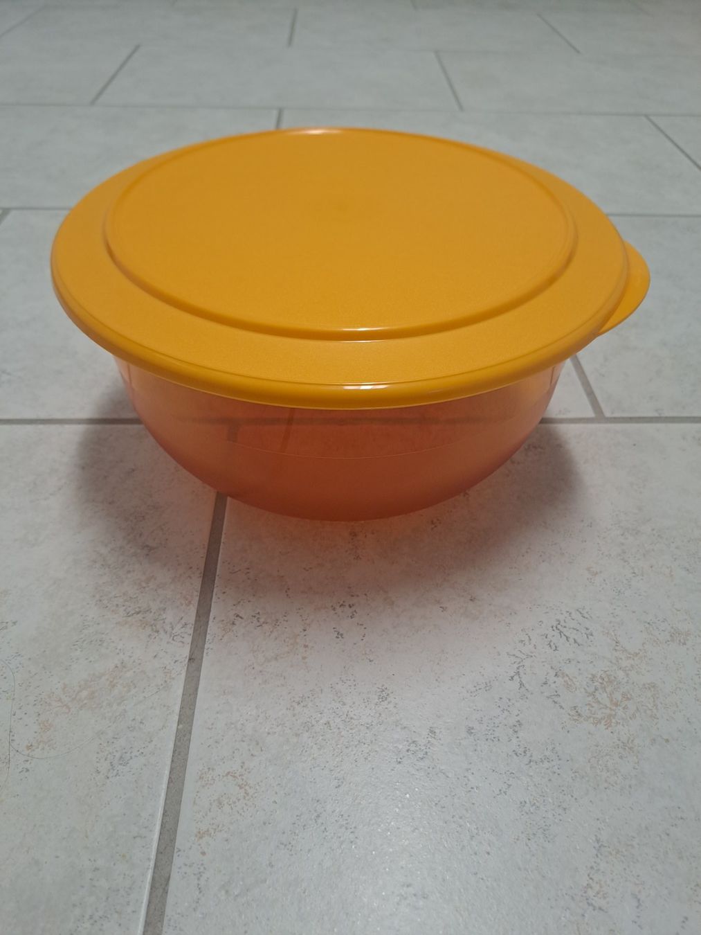 Coupes: Schüssel Tupperware – D'occasion à Wohlenschwil par lin_vx8g 1