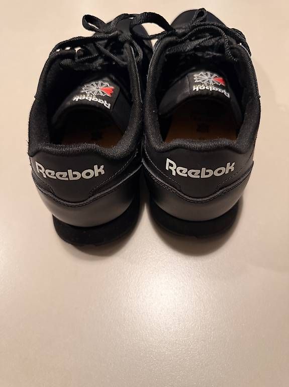 Reebok Scarpe da uomo: Reebok Classic 47 – Usato da Erlenbach ZH venduto da Berlen 2