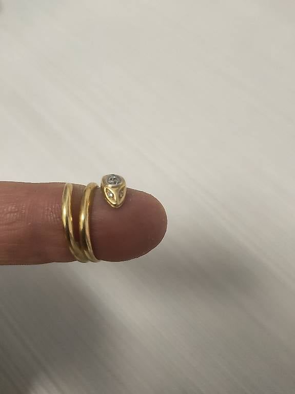 Anelli: Anello in oro con piccolo diamante – Usato da Agno venduto da ant_tx57