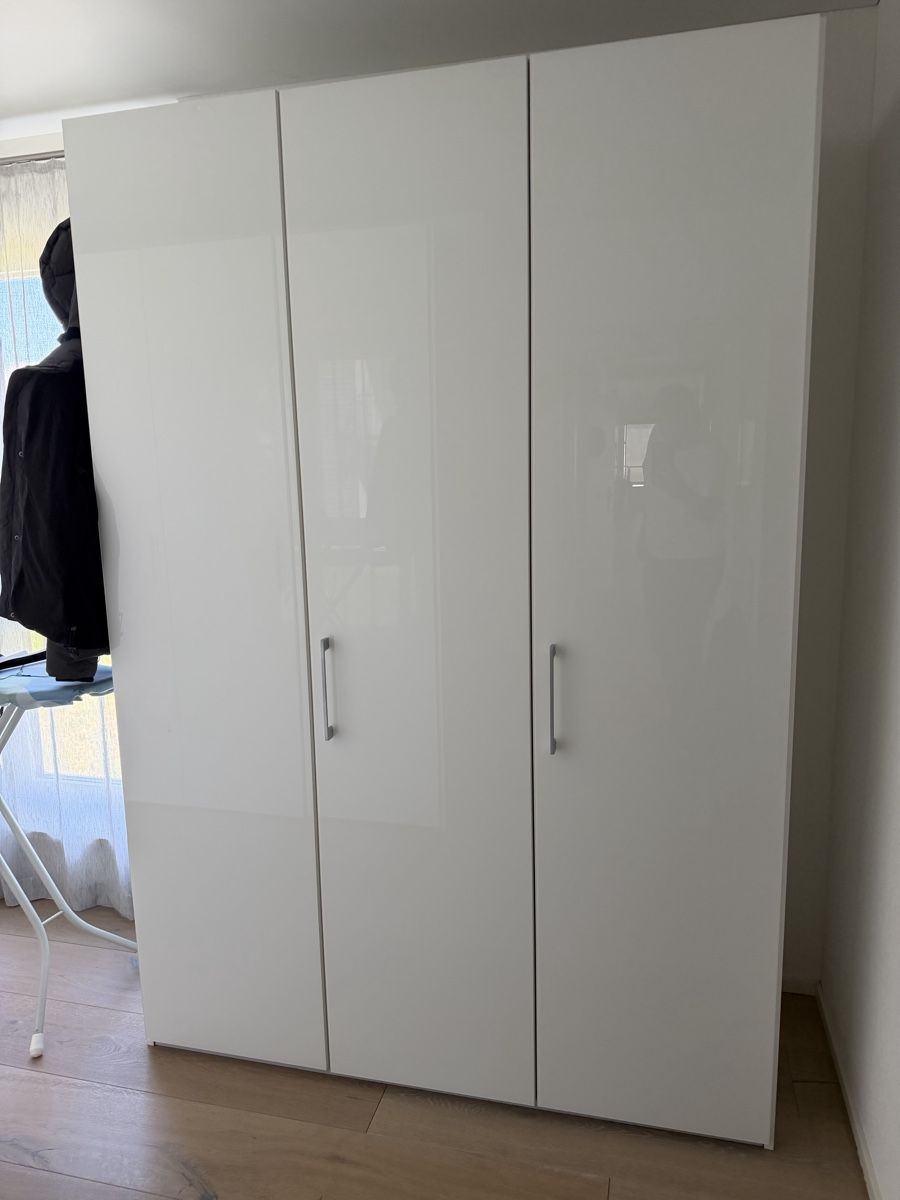 Armoires: Schuhschrank – D'occasion à Besenbüren par Be66