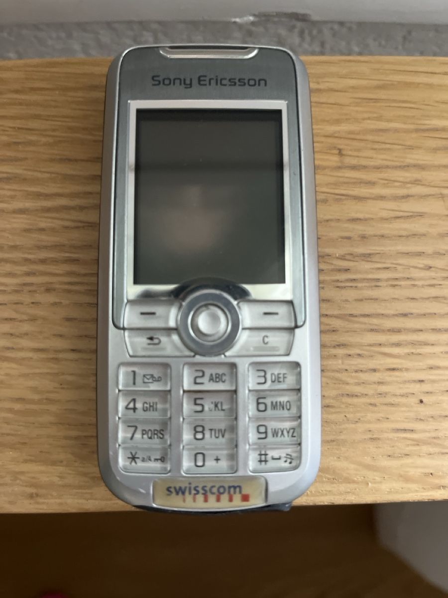 Sony Portables: Sony Ericsson – D'occasion à Tann par punto84