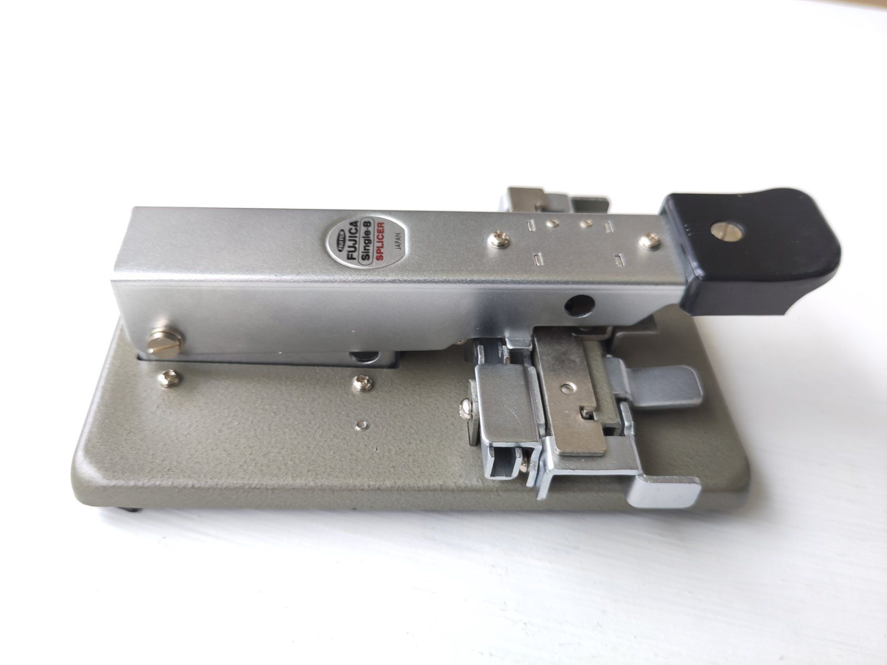 Labor & Dunkelkammer: Fujica Single-8 Splicer Klebepresse – Gebraucht aus Pfäffikon ZH von rabali 2