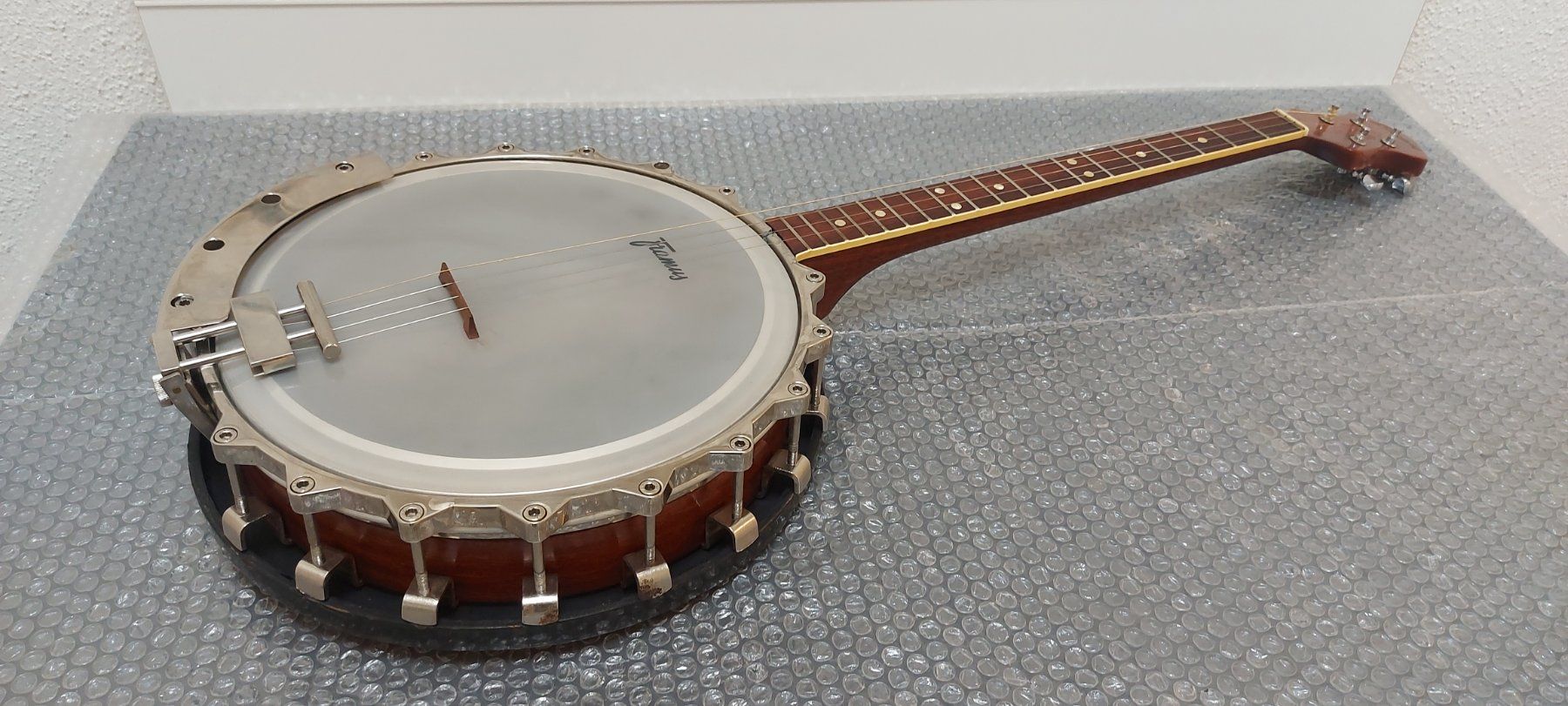Framus Musikinstrumente: Framus 4-strings Banjo frisch ab service – Gebraucht aus Glattbrugg von Swissmusik 3