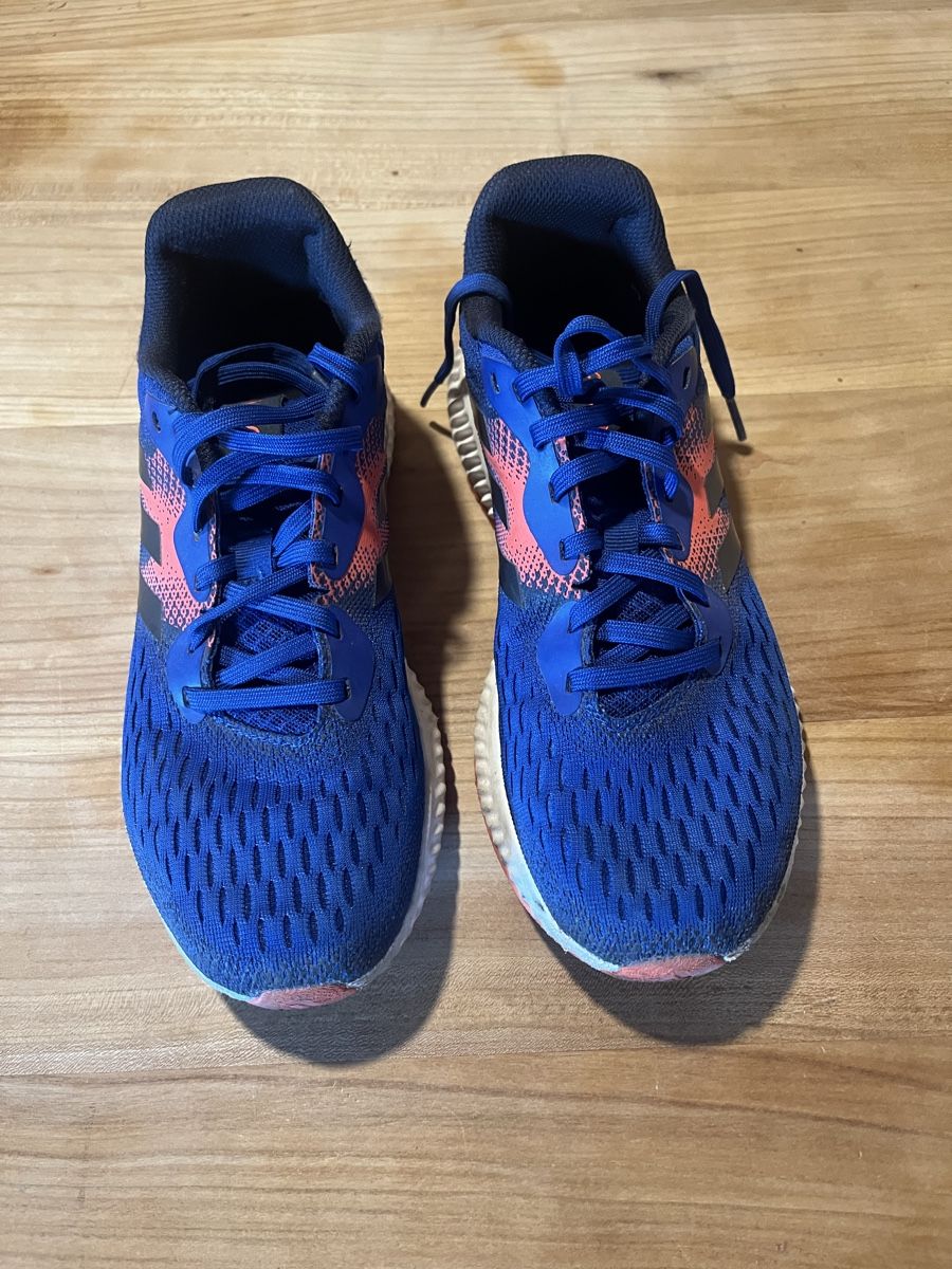 Adidas Scarpe da uomo: Adidas Turnschuhe Grösse 5.5 oder 38 2/3 – Usato da Dittingen venduto da Reh77 2