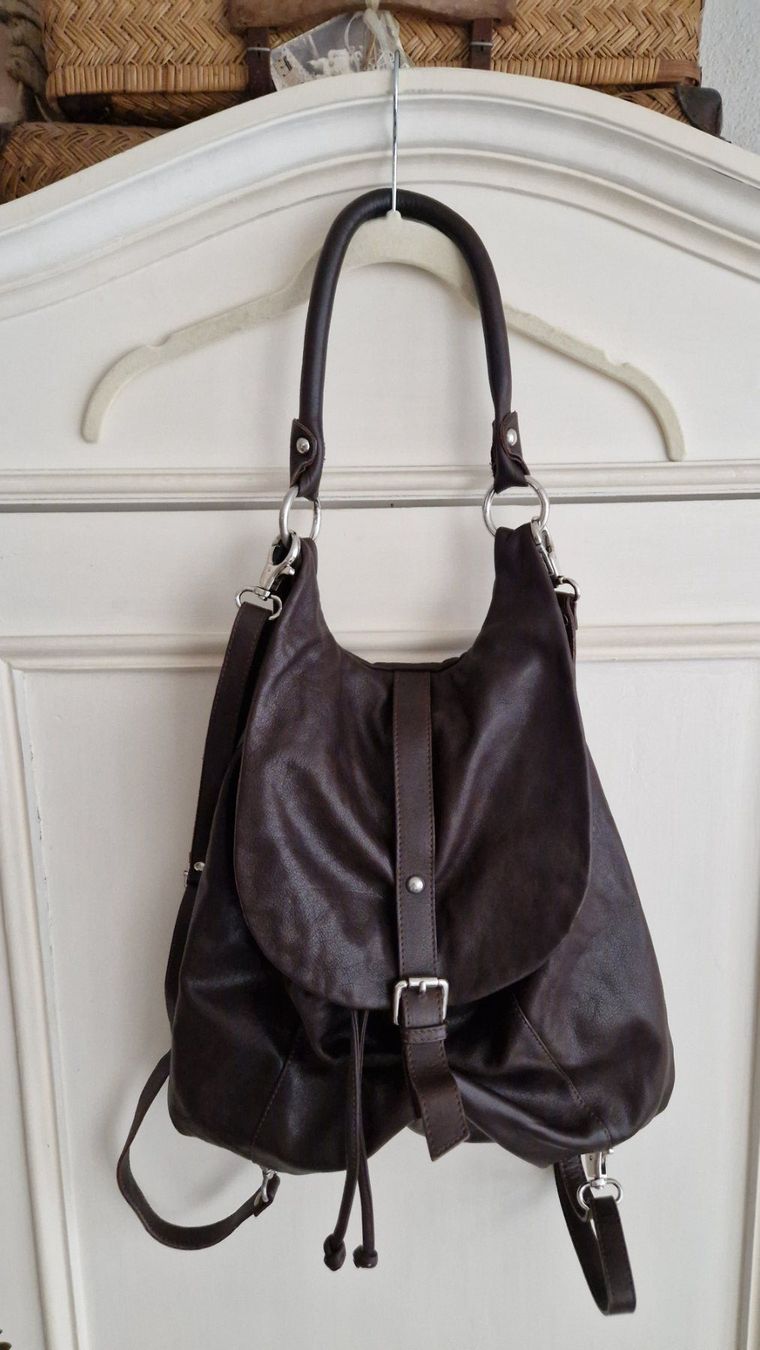 Rucksäcke: Braune Ledertasche / Rucksack Made in Italy – Gebraucht aus Rütihof von Teddy1985