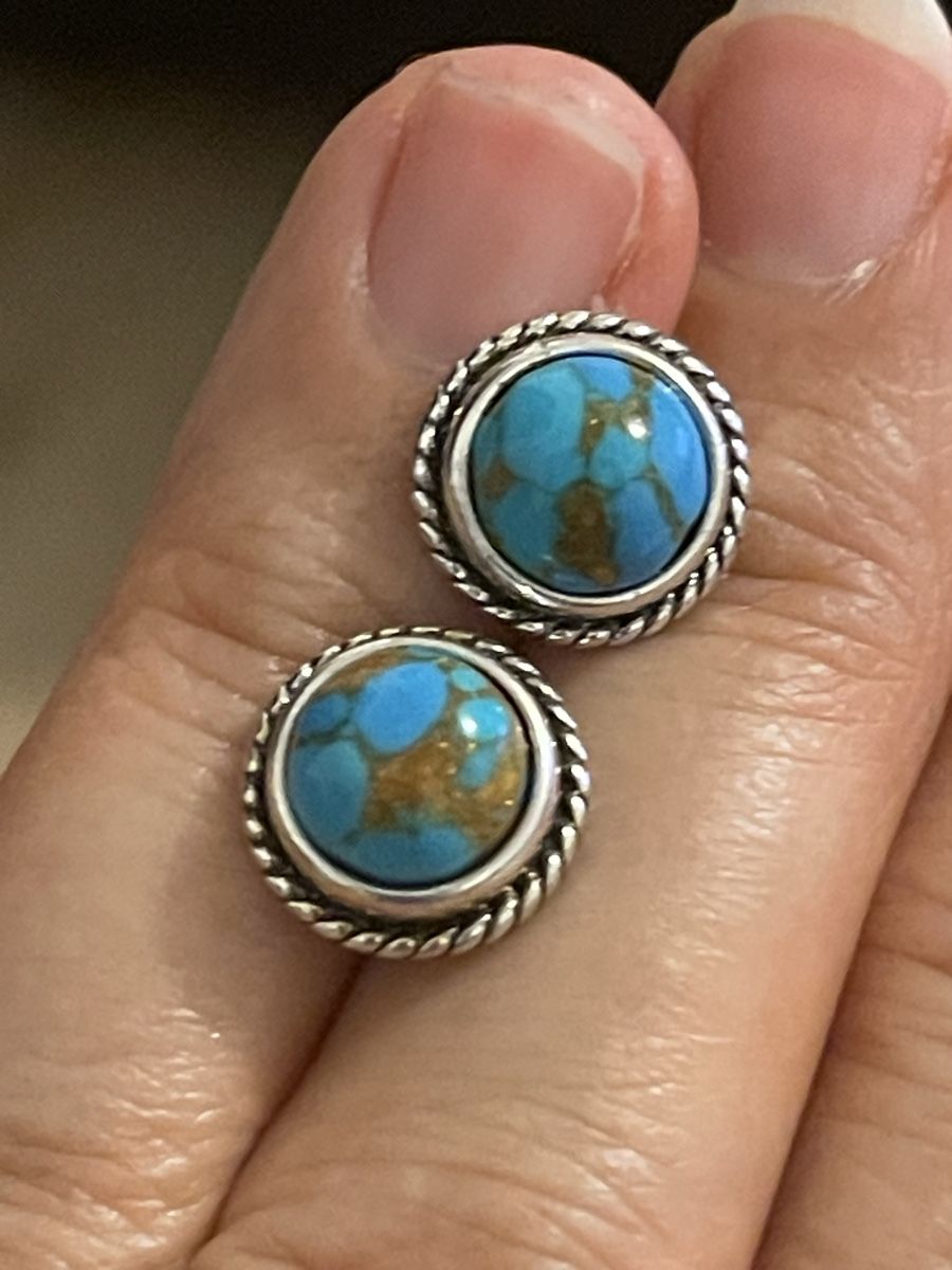Ohrringe & -stecker: Boucles d'oreilles pierre turquoise comme neufs – Gebraucht aus Kloten von Vermicelles 3