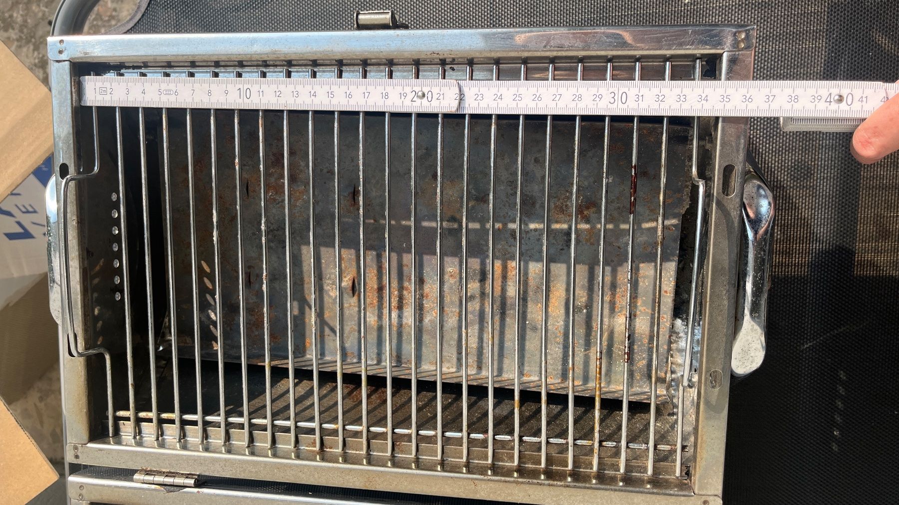 Grills: Holzkohle-Grill / Klapp-/Koffer-Grill – Gebraucht aus Moosleerau von Clematis13 8