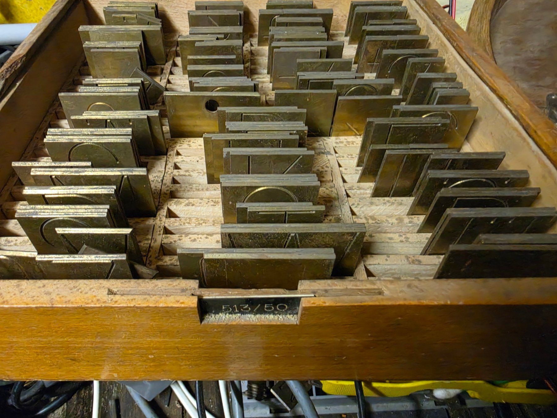 Alle Maschinen: Gravograph Typ R2 Graviermaschine – Gebraucht aus Haldenstein von Hilly4 5