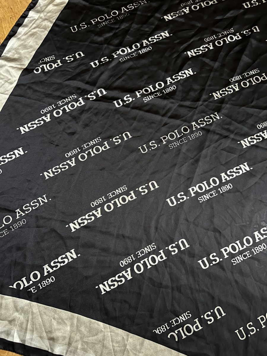 Foulards, Tücher & Schals: Seidentuch U.S. Polo Assn. quadratisch – Neu (gemäss Beschreibung) aus Luzern von w.welihodska 1