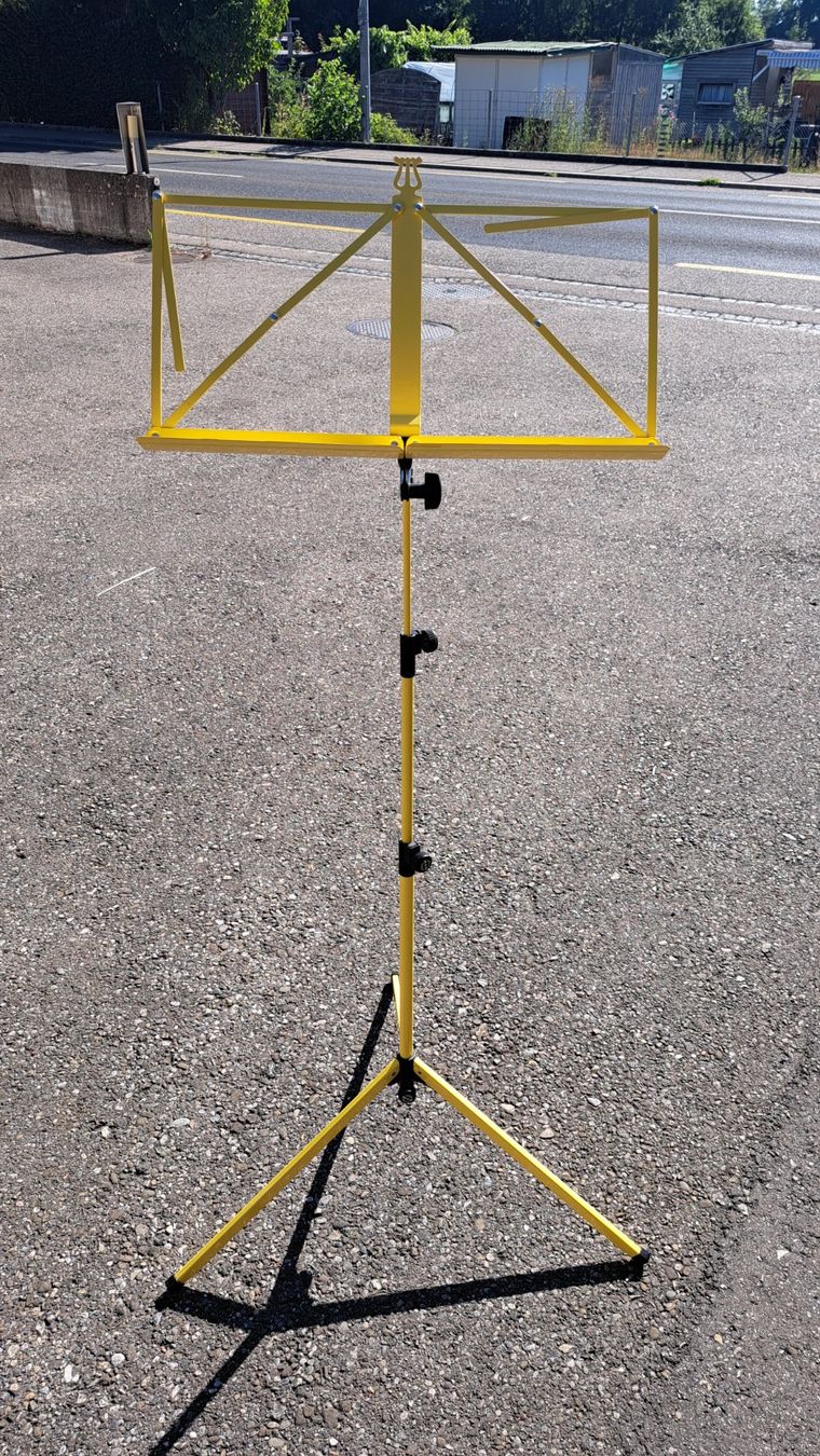 König & Meyer Supports pour instruments & partitions: Notenständer K+M, gelb – D'occasion à Langenthal par T.L.