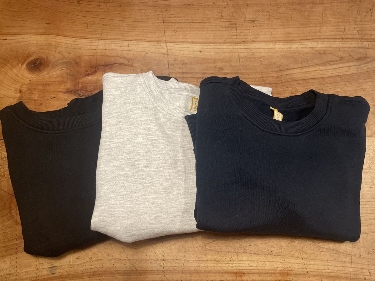 Friboo Maglioni & Felpe: 3 Pullover grau, schwarz, blau Gr. 128 – Usato da Bonstetten venduto da soleillle 4