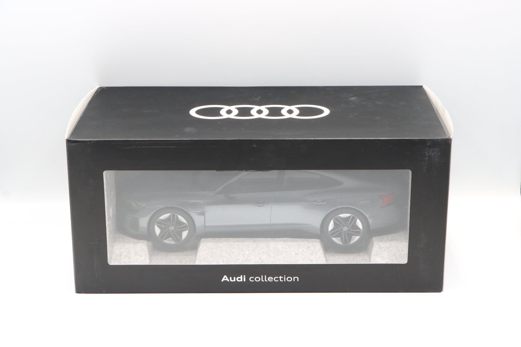 Audi Modellautos: Audi RS E-Tron GT 2021 1:18 Norev – Neu und originalverpackt aus Bühl b.Aarberg von modelldiecast 1