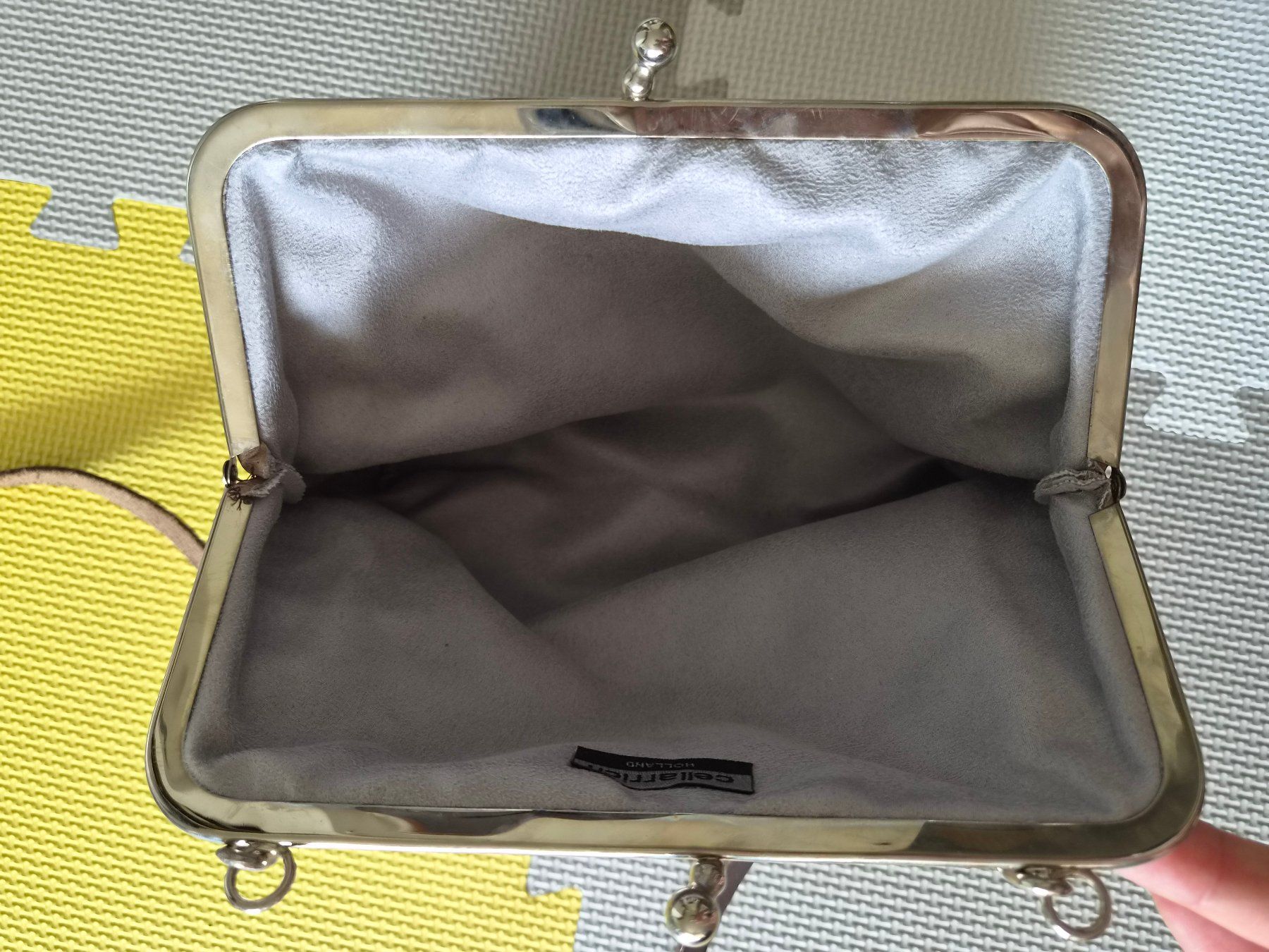 Sacs femmes: Hellbraune Ledertasche von Cellarrich – D'occasion à Belp par fra_5rn7 3
