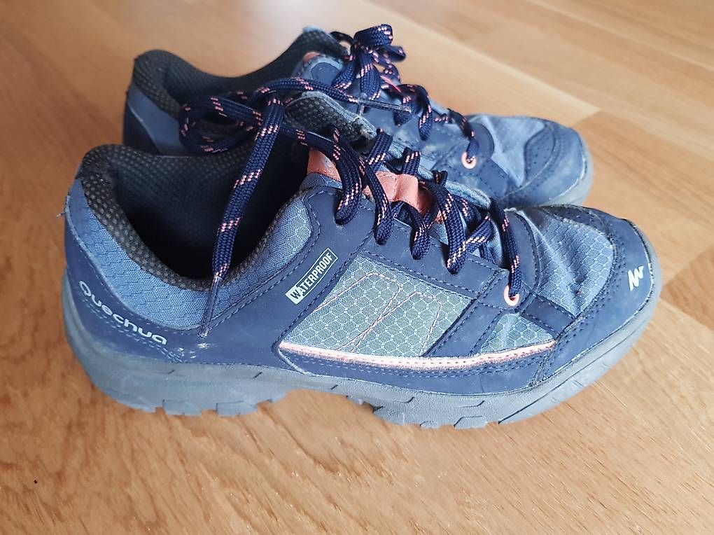 Schuhe für Mädchen: Chaussures randonnée Quechua Taille 34 – Gebraucht aus Lausanne von Damien_Lausanne