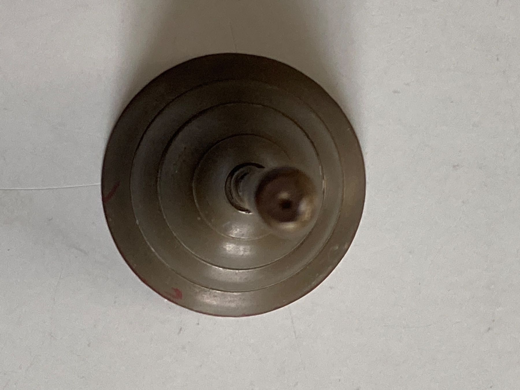 Campanacci mucche: Kleine Tischglocke aus Messing – Usato da Zürich venduto da Chaeffeler 2